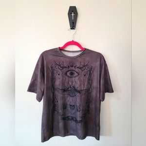 👁 🪲Womens Size L Creepy Halloween T-Shirt